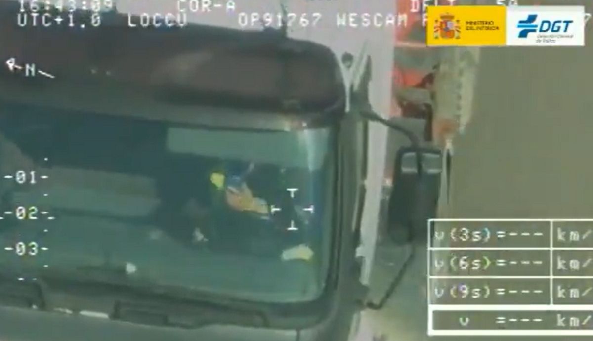¿Radares que detectan el uso del movil en el coche?